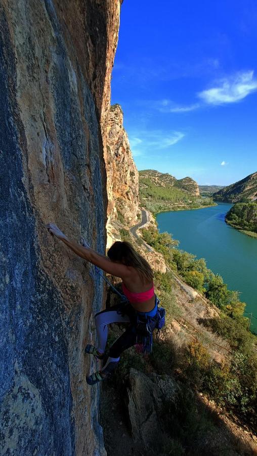 Cal Perico, Tourist And Climbing Apartament Camarasa Exterior foto